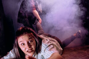 Фотография перформанса Джиперс от компании Quest Stars/Место без адреса (Фото 1)